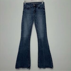 American Eagle Women's Blue Flared Jeans size 00r